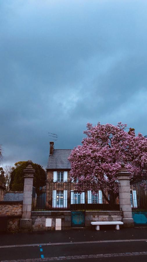 Le Relais Montois Hotel Pontorson Bagian luar foto