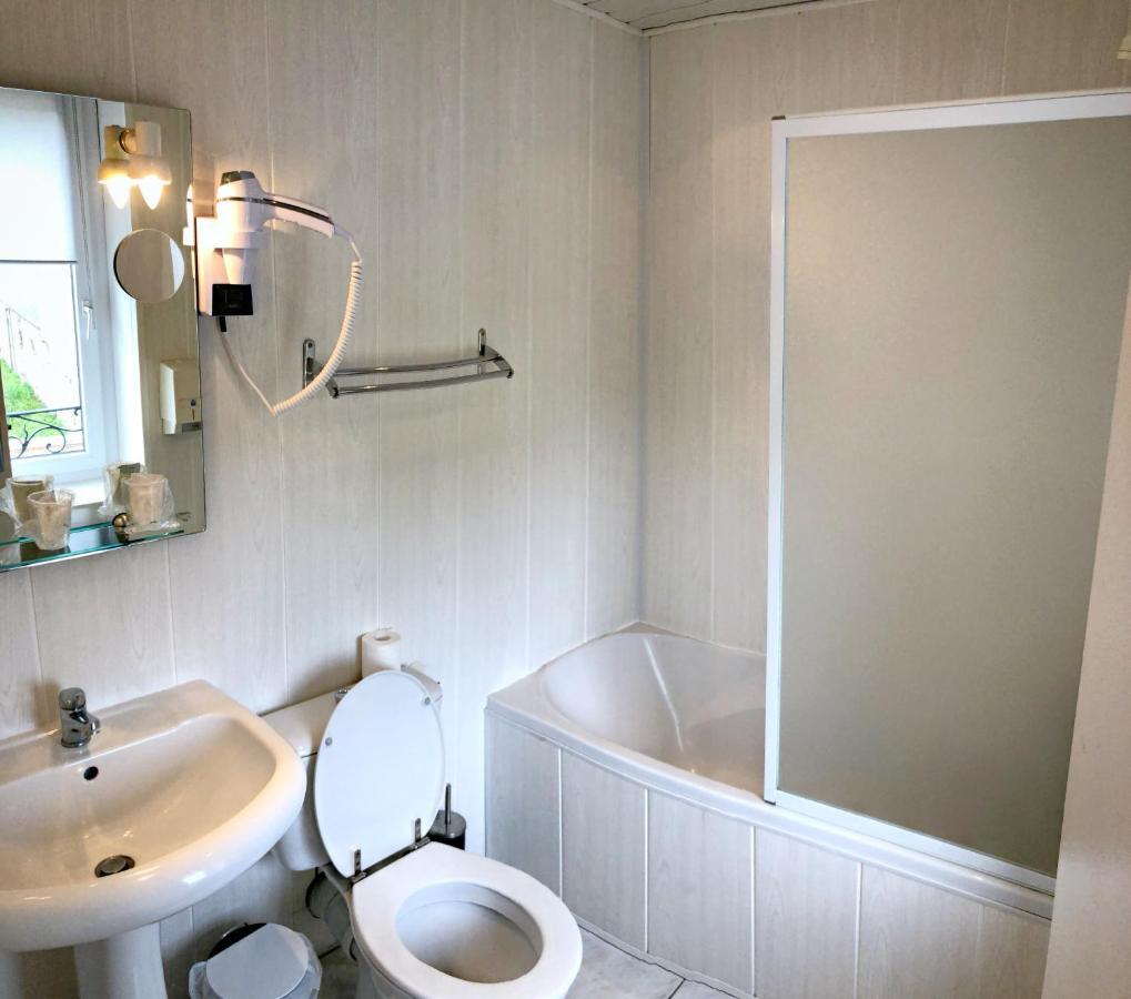 Le Relais Montois Hotel Pontorson Bagian luar foto