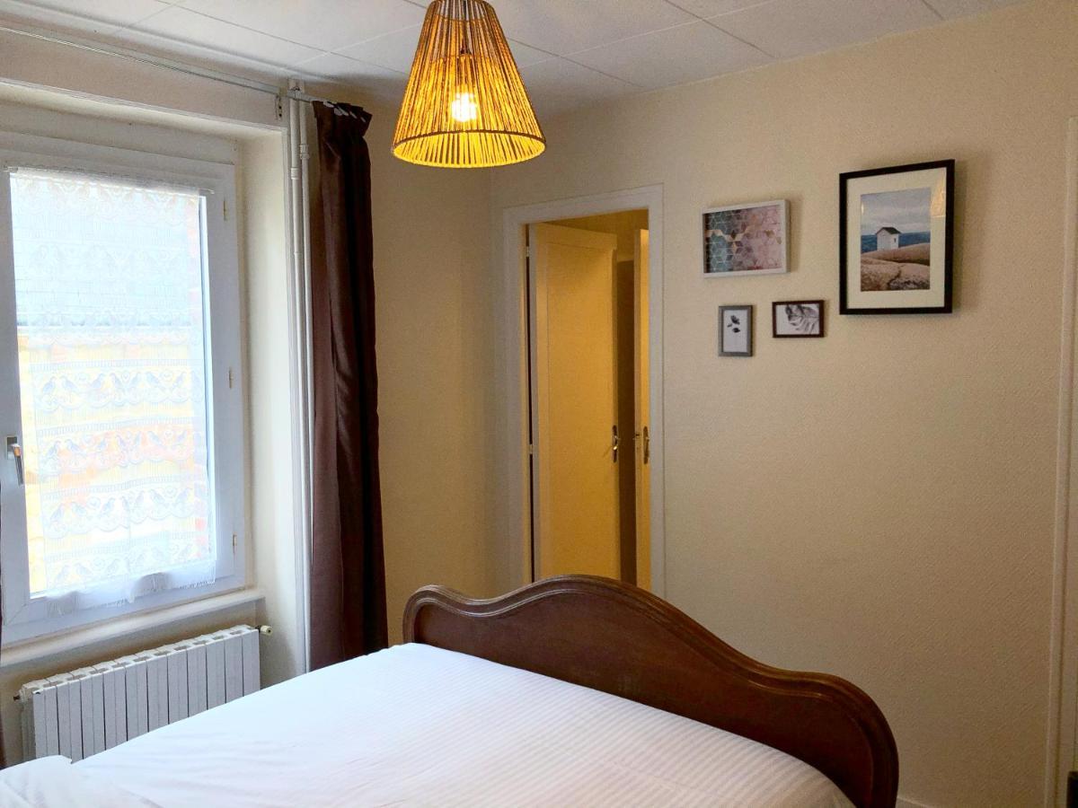 Le Relais Montois Hotel Pontorson Bagian luar foto