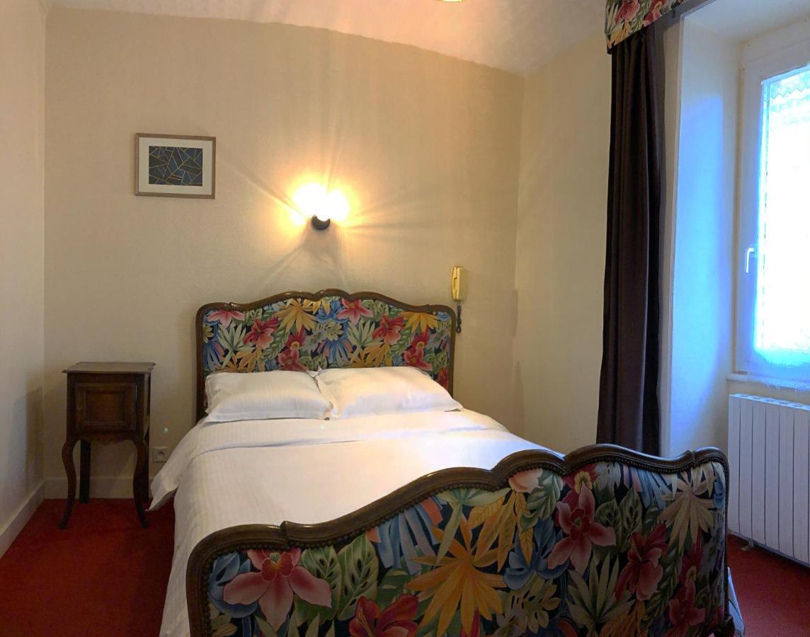 Le Relais Montois Hotel Pontorson Bagian luar foto